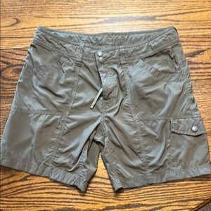 The North Face Tan Cargo Shorts Relaxed Fit Outdoor